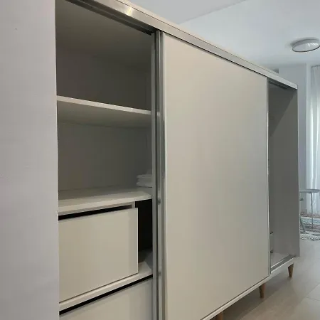 Seriani Dock Apartment *